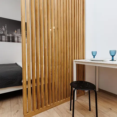 Apartamento 2-237 Bliska Wola Tower, Marcina Kasprzaka 29, Warsaw, View, Petrovdom *