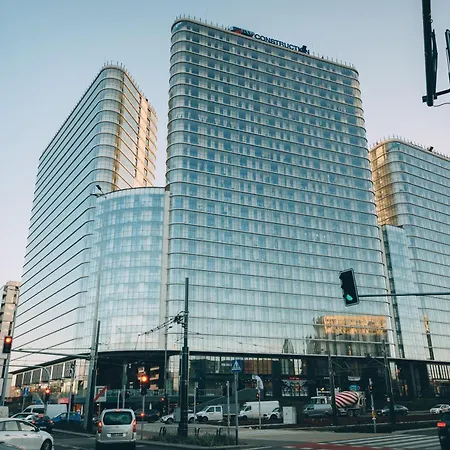 Διαμέρισμα 2-237 Bliska Wola Tower, Marcina Kasprzaka 29, Warsaw, View, Petrovdom *